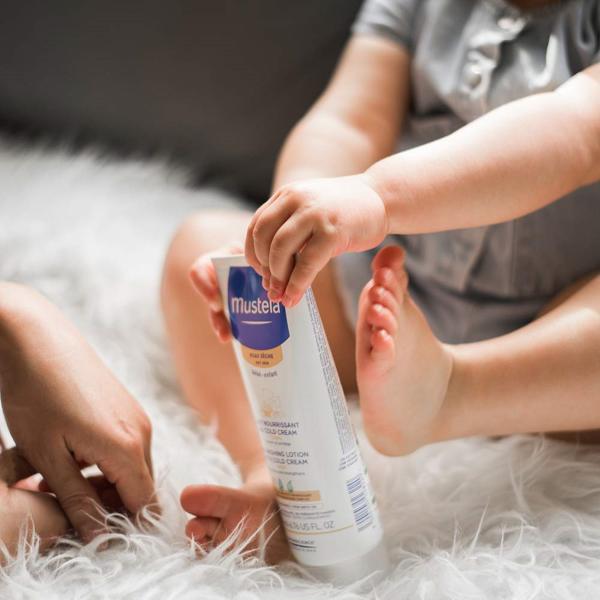 Buy Mustela Nourishing Lotion with cold cream 200 ml Online at