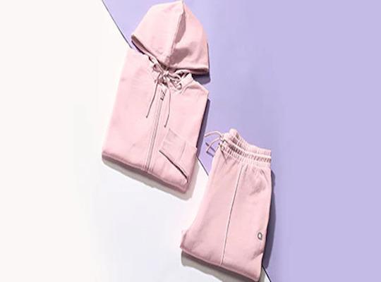 Sweatshirts And Hoodies For Women: A Stylish Evolution